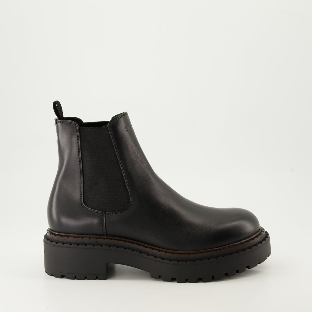 Bottes et bottines Bottines en cuir Prada Noir Homme