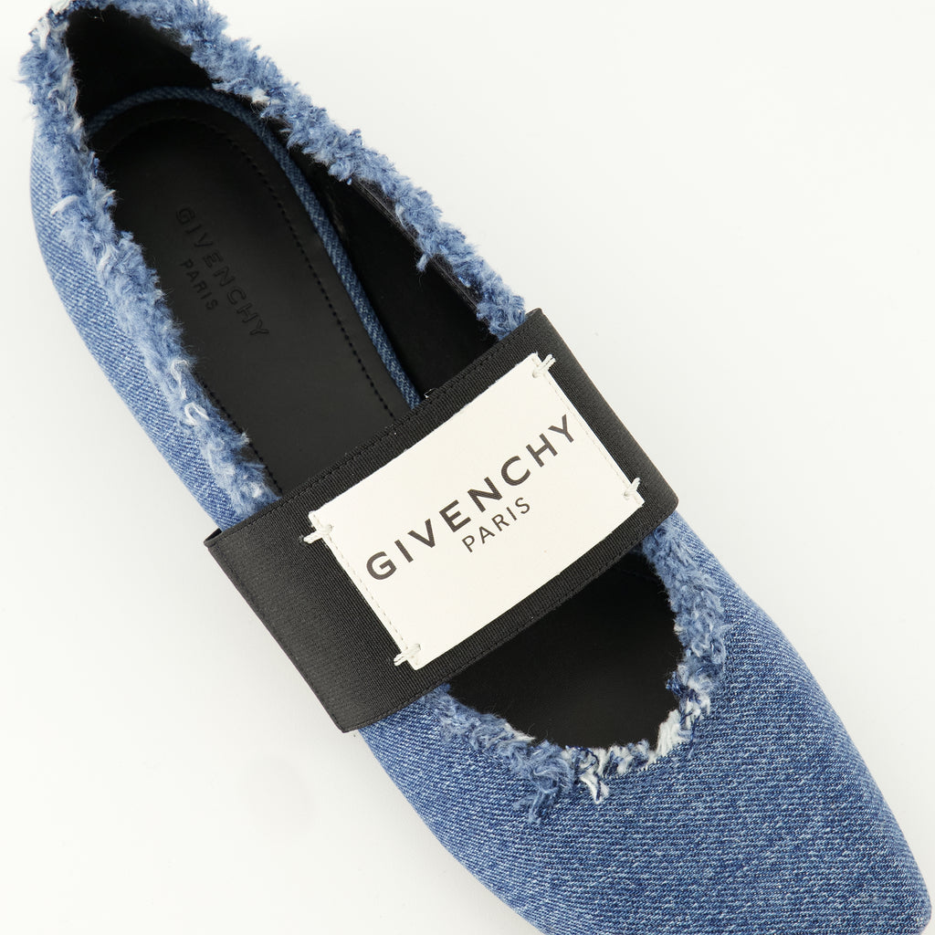 Imagen de las Ballerinas Sliced Square de denim azul de Givenchy para Mujer - Temporada Primavera-Verano 2026 - Vista detallada desde arriba