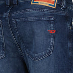Imagem do Jean Sleenker L32 Azul Escuro da Diesel para Homem - Coleção Primavera-Verão 2026 - Vista Detalhada_2