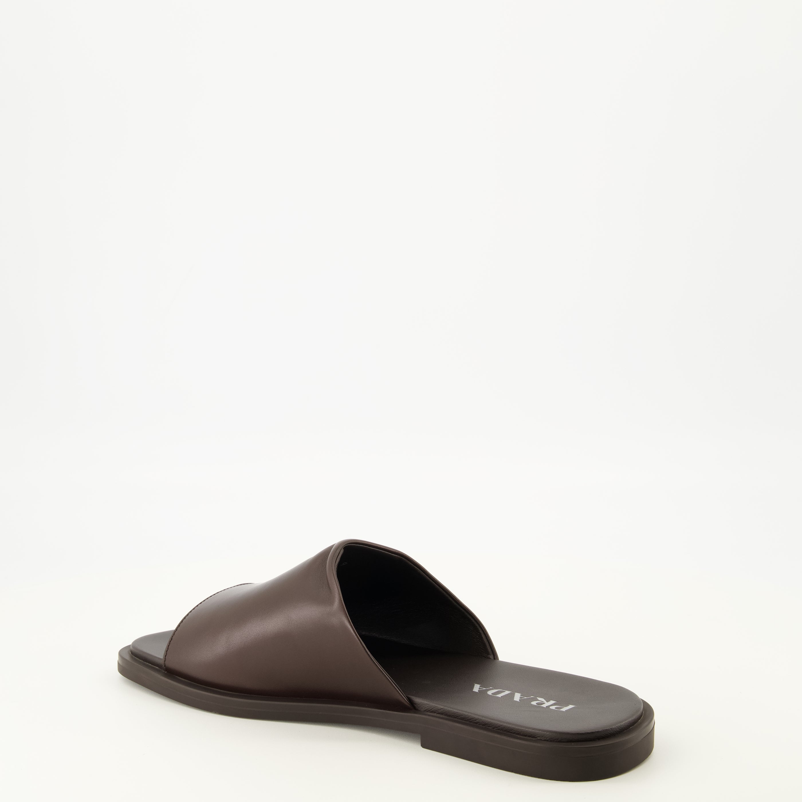 Chaussures ouvertes Mules de Cuero Marrón Prada Marron Homme