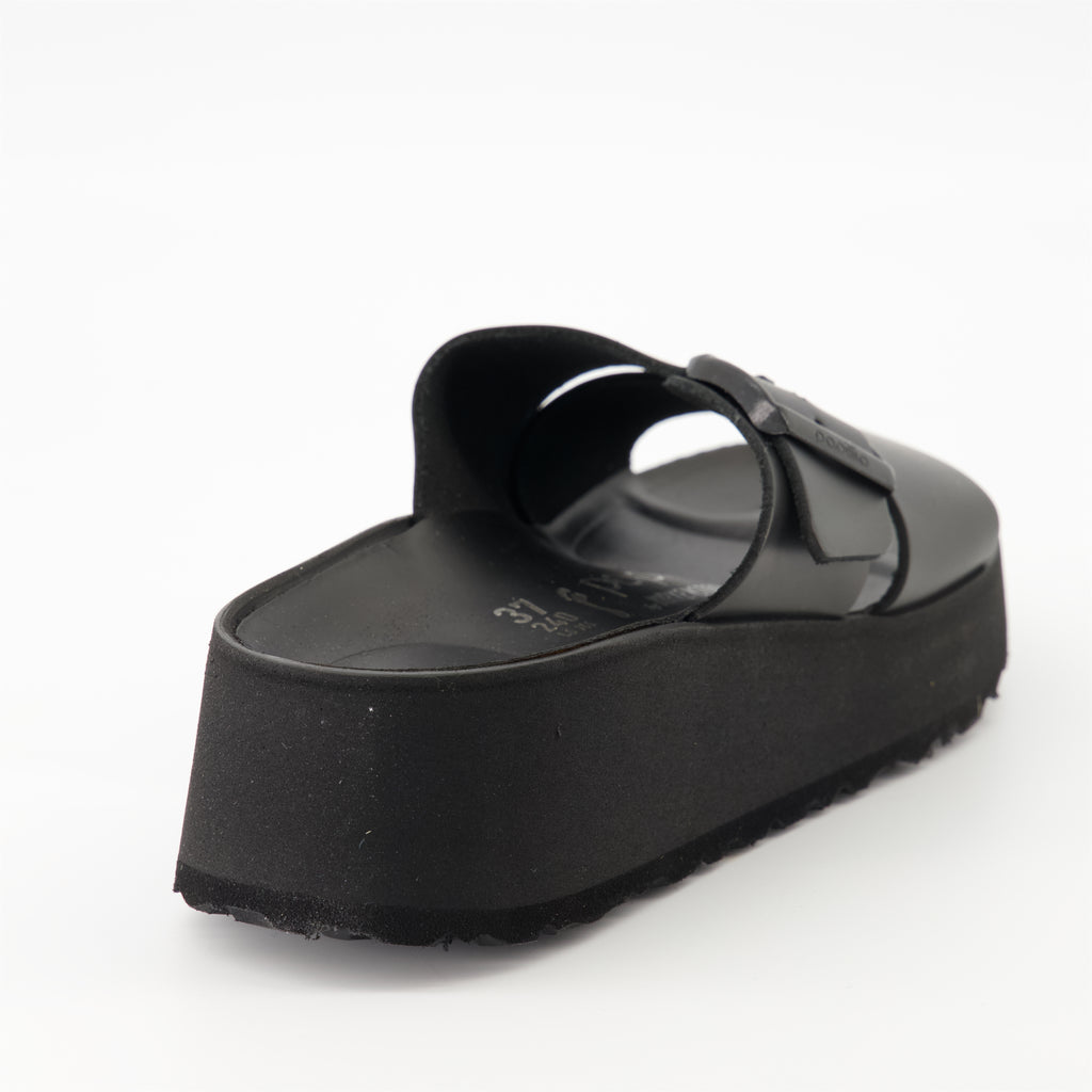 Chaussures ouvertes Sandales Almina Birkenstock Noir Femme