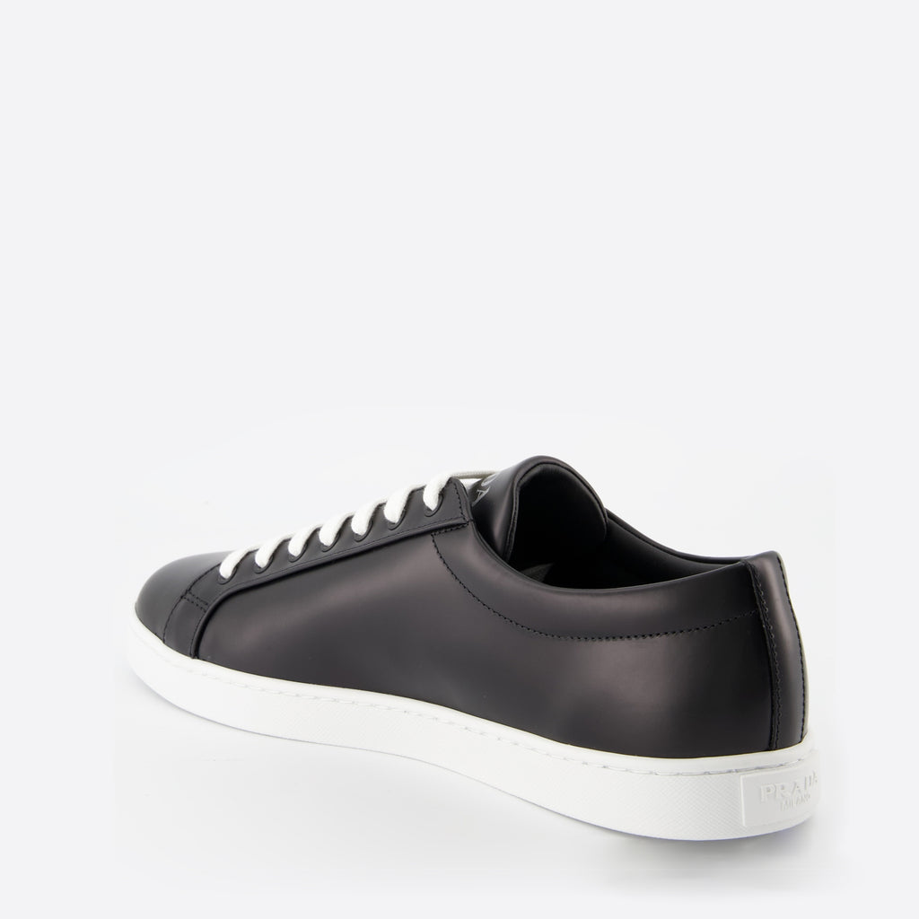 Sneakers Baskets en cuir brossé Prada Black Homme
