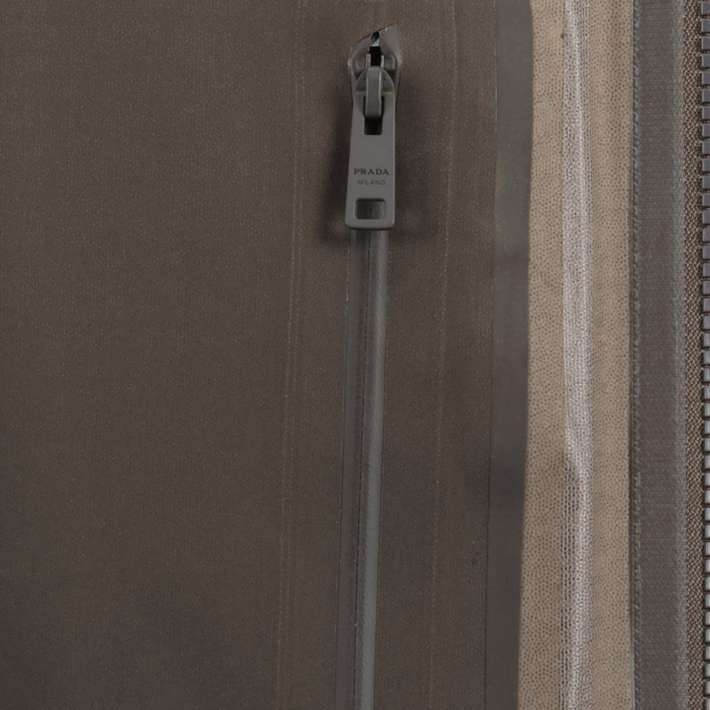 Vestes Veste en tissu technique marron Prada Marron Homme