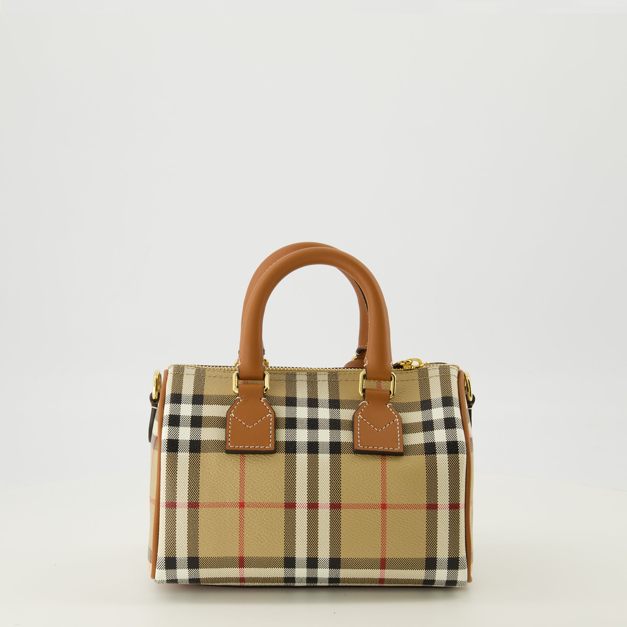 Image de l'article Mini sac Bowling Check de la marque Burberry pour Femme - Saison Printemps-Été 2026 - Vue de Dos