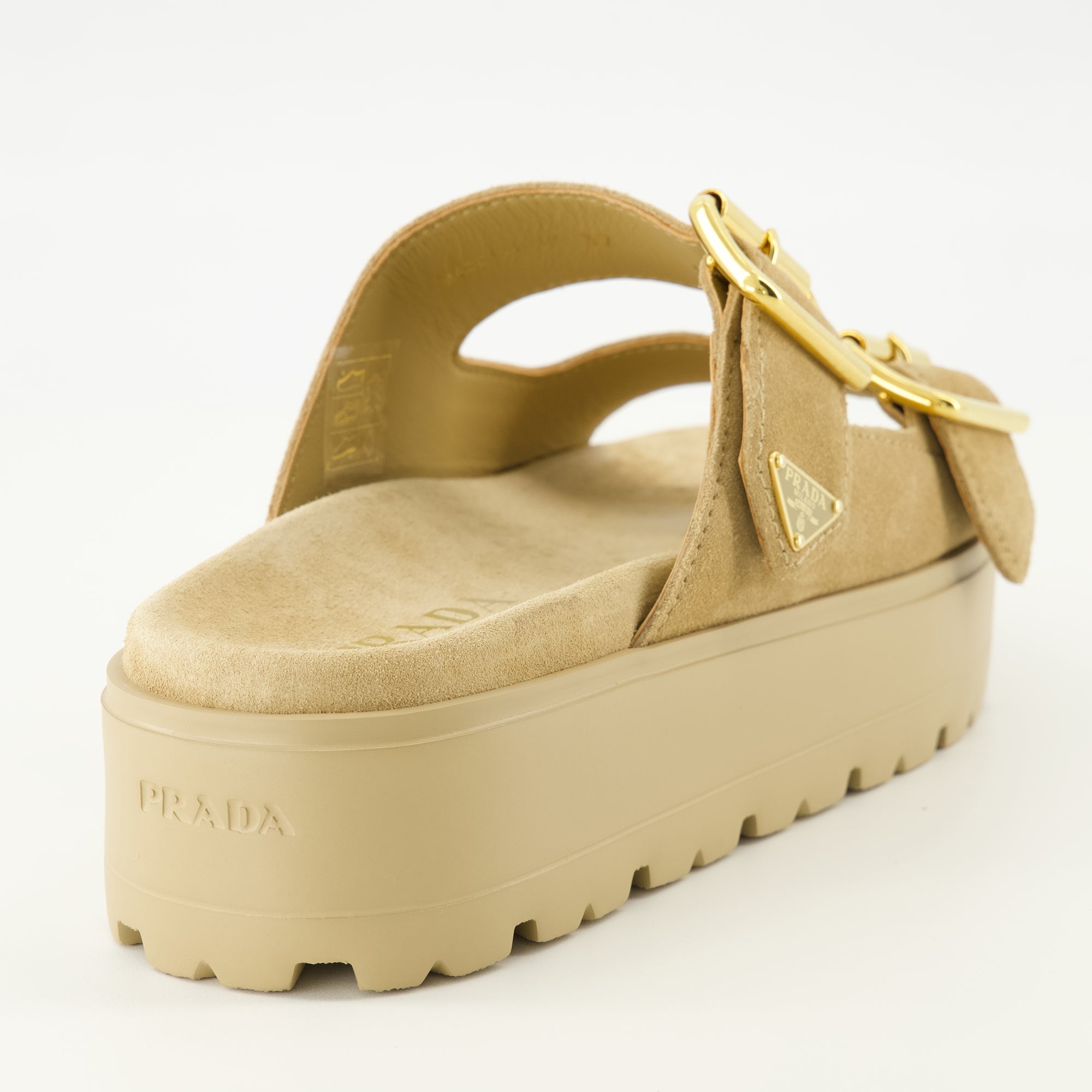 Imagen de las Mules de Plataforma de Ante Beige de Prada para Mujer - Temporada Primavera-Verano 2026 - Vista trasera