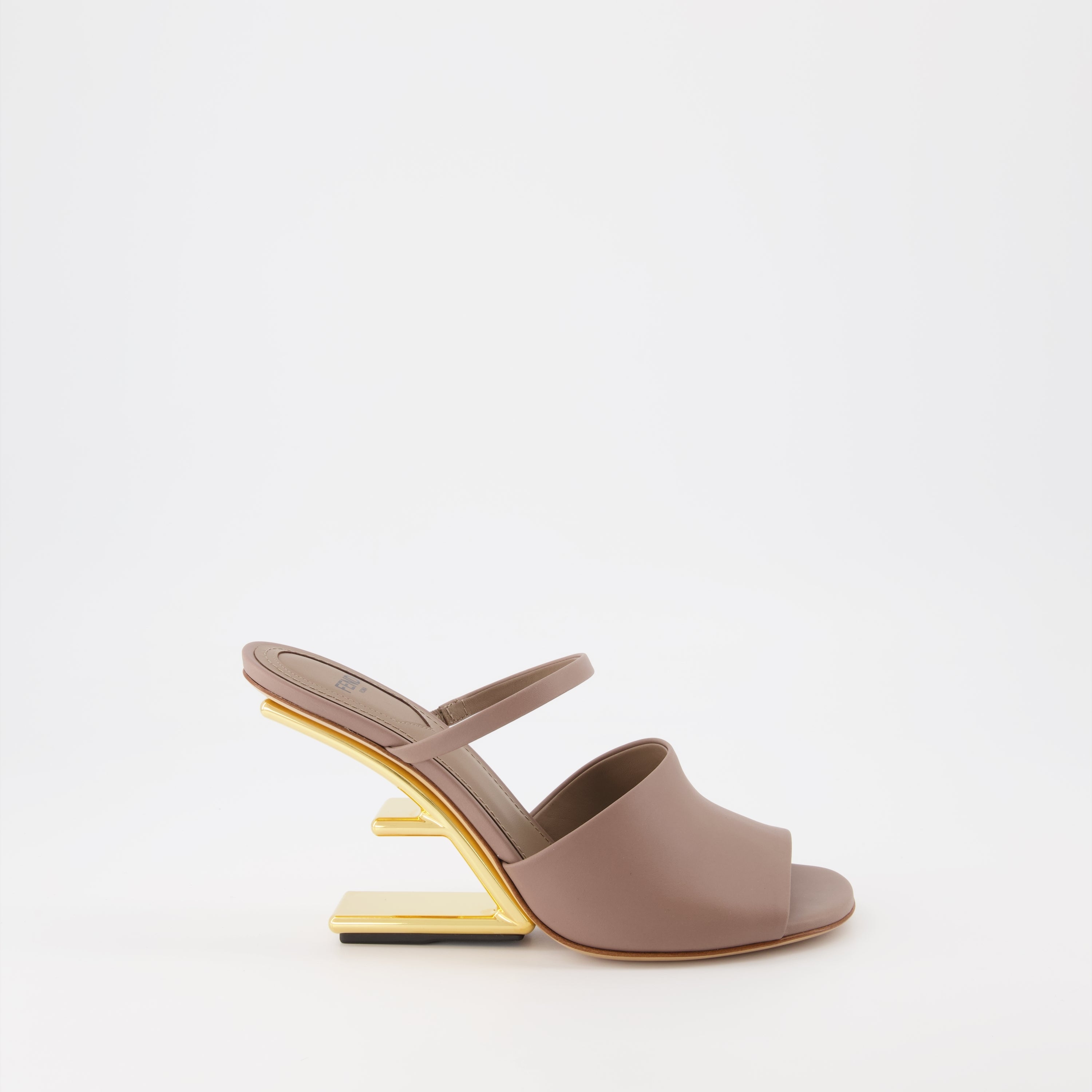 Chaussures ouvertes Sandales Fendi First beige Fendi Beige Femme