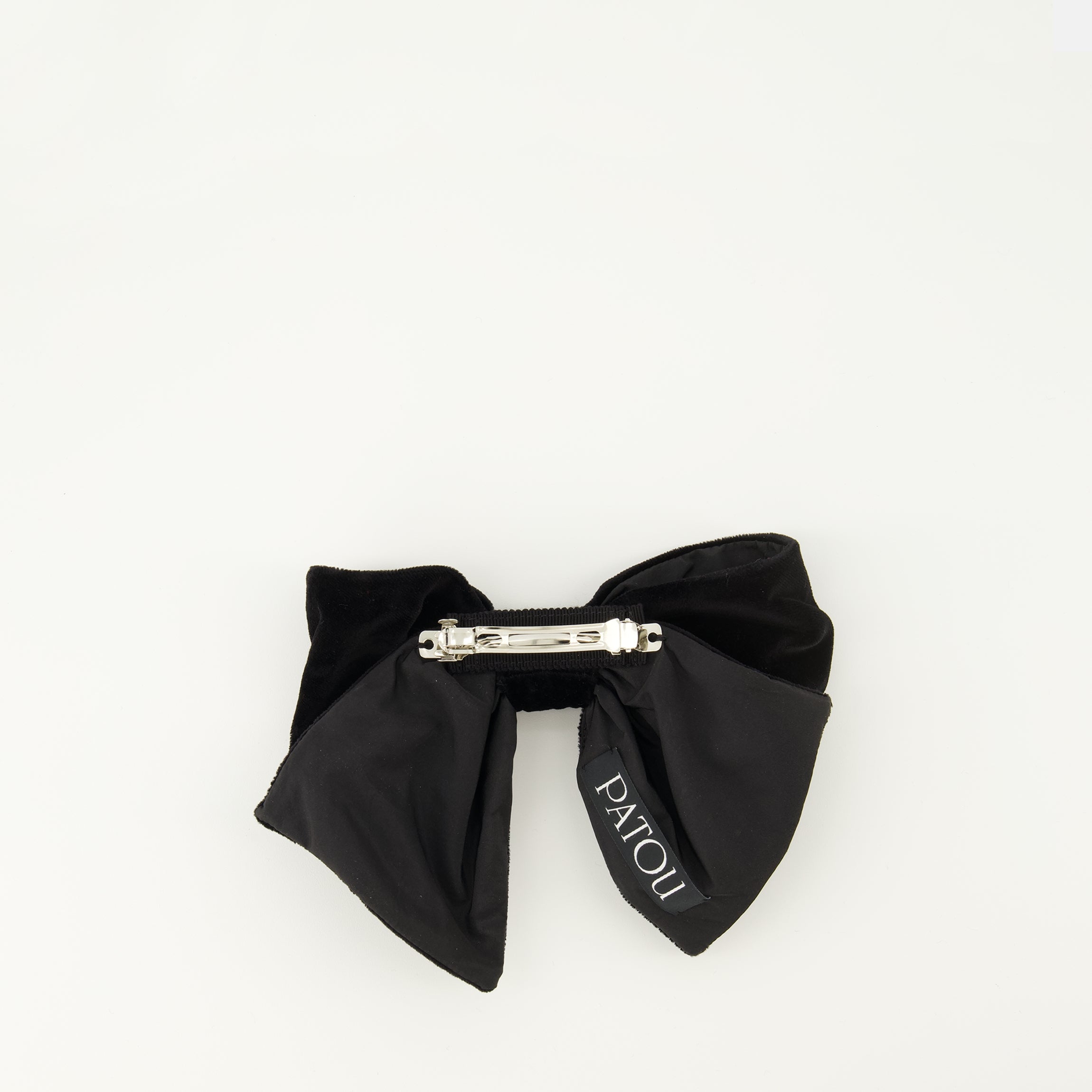 Image of the Patou brand Bow Barrette for Women - Autumn-Winter Season 2025 - Back View