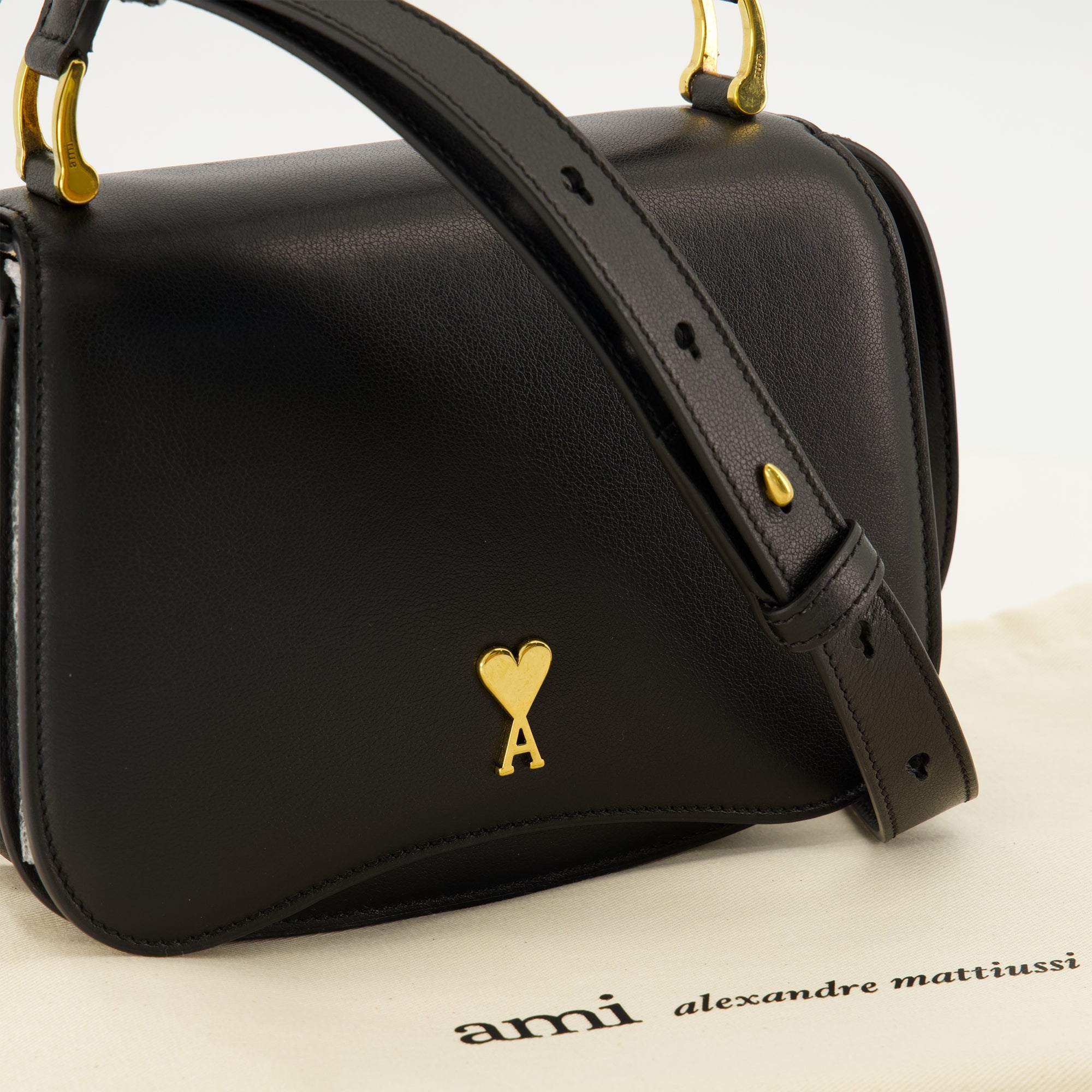 Sacs cabas Top Handle Bag Paris Paris in Black Leather Ami PARIS Noir Unisexe
