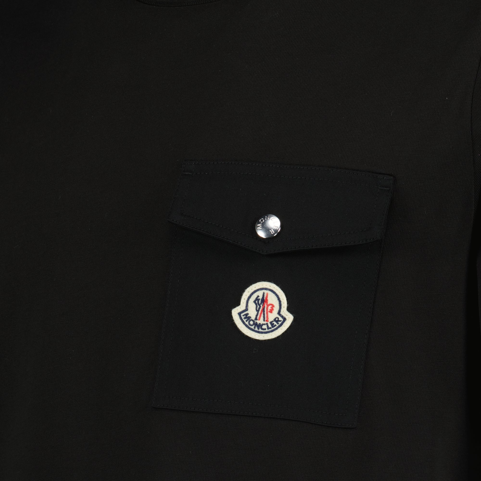 Camisetas T-Shirt com Bolso e Logo Moncler Preto Homme