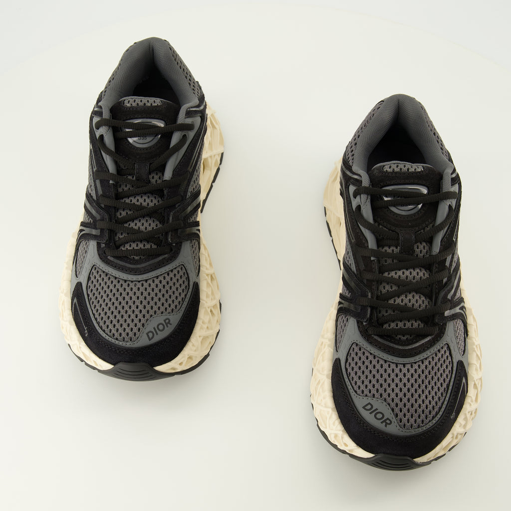 Imagen de las Zapatillas B35 grises de Dior para Hombre - Temporada Primavera-Verano 2026 - Vista superior do par de zapatos