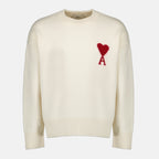 Imagen del suéter de corazón beige AMI de la marca Ami PARIS para Unisex - Temporada Primavera-Verano 2026 - Vista Frontal
