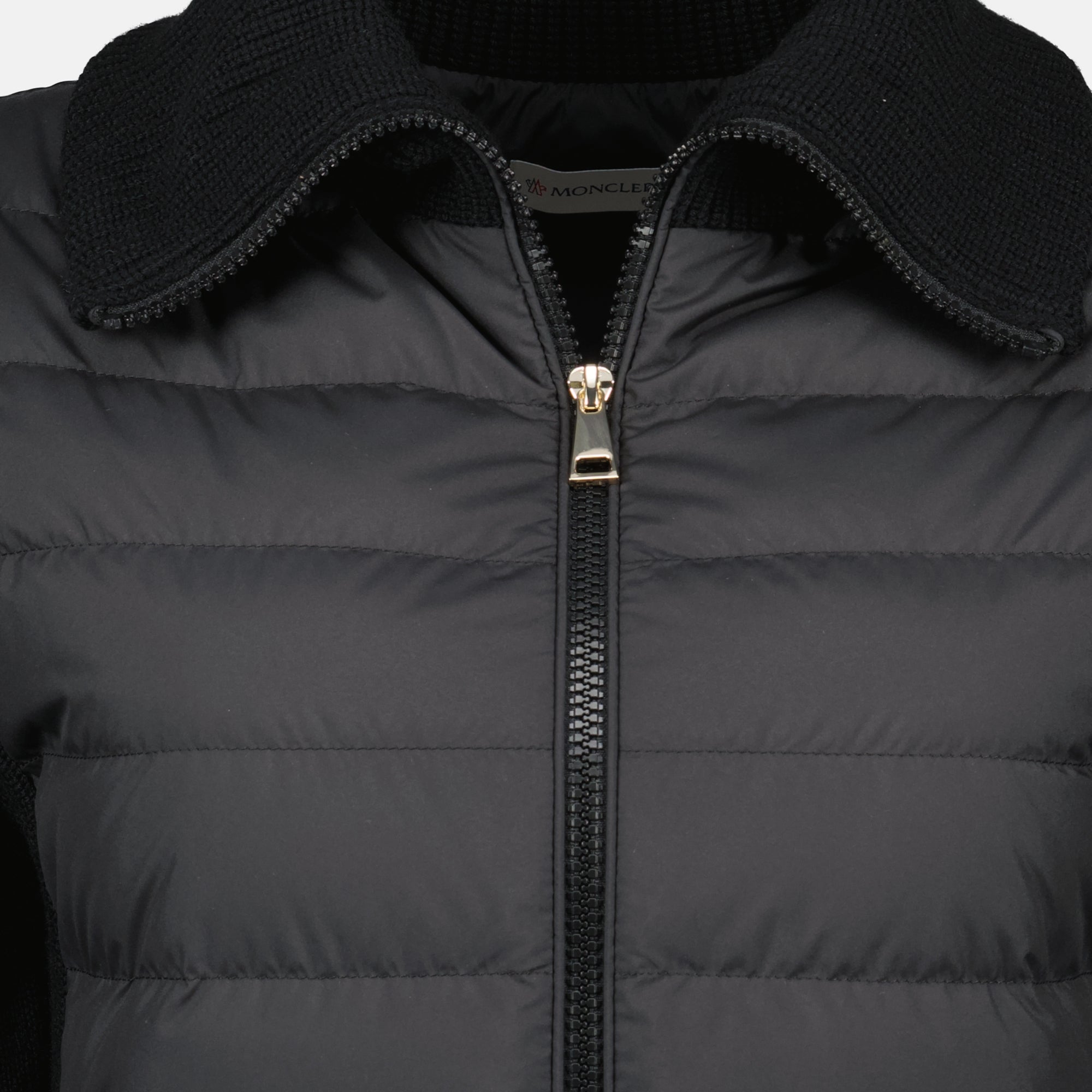 Immagine del cardigan bicolore del marchio Moncler per Donna - Stagione Autunno-Inverno 2025 - Vista Dettagliata_6