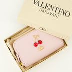Imagen del mini monedero Cherryfic rosa de la marca Valentino Garavani para Mujer - Temporada Primavera-Verano 2026 - Vista Detallada_3
