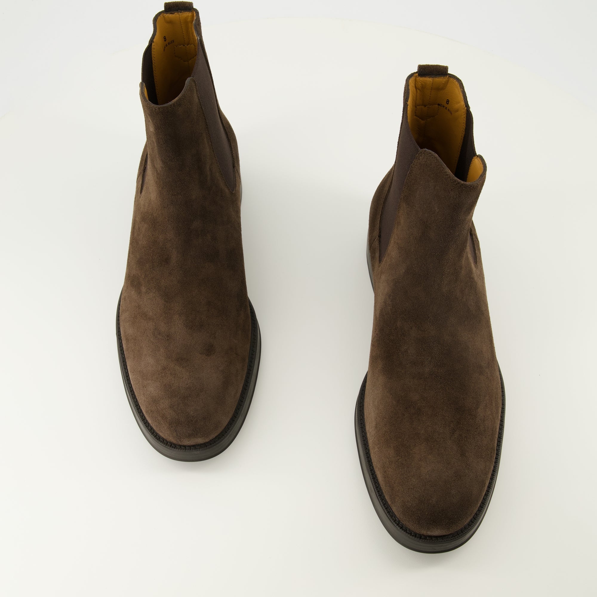 Image de l'article Bottines Chelsea de la marque Tod's pour Homme - Saison Automne-Hiver 2025 - Vue de dessus paire de chaussure