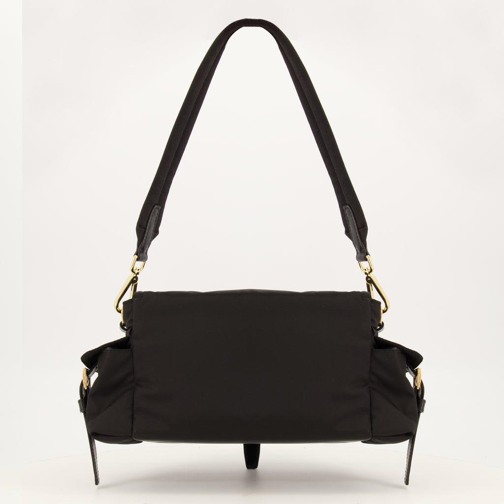 Sacs à main et épaule Explore Bag em Preto Re-Nylon Prada Noir Femme