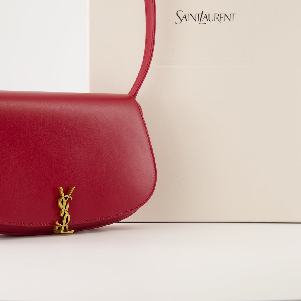Image of the Mini Voltaire bag by Saint Laurent for Women - Autumn-Winter 2025 - Detailed View_2