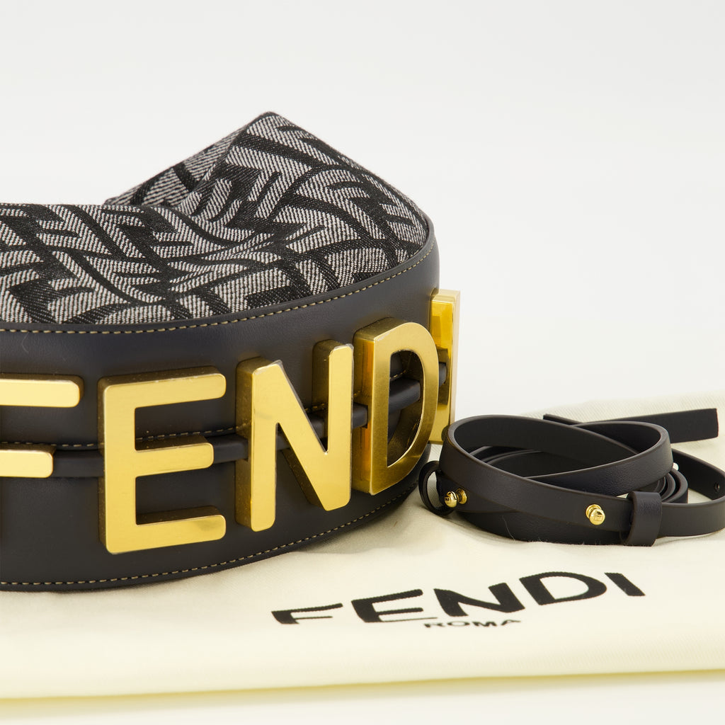 Image de l'article Sac Fendigraphy mini en denim FF de la marque Fendi pour Femme - Saison Automne-Hiver 2025 - Vue détaillée_3