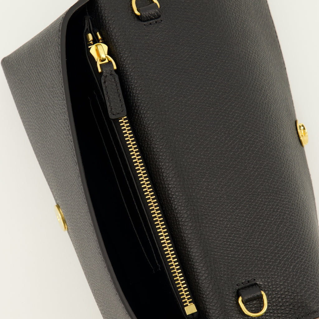 Petite maroquinerie Carteira VLogo com Corrente em Couro Preto Valentino Garavani Noir Femme