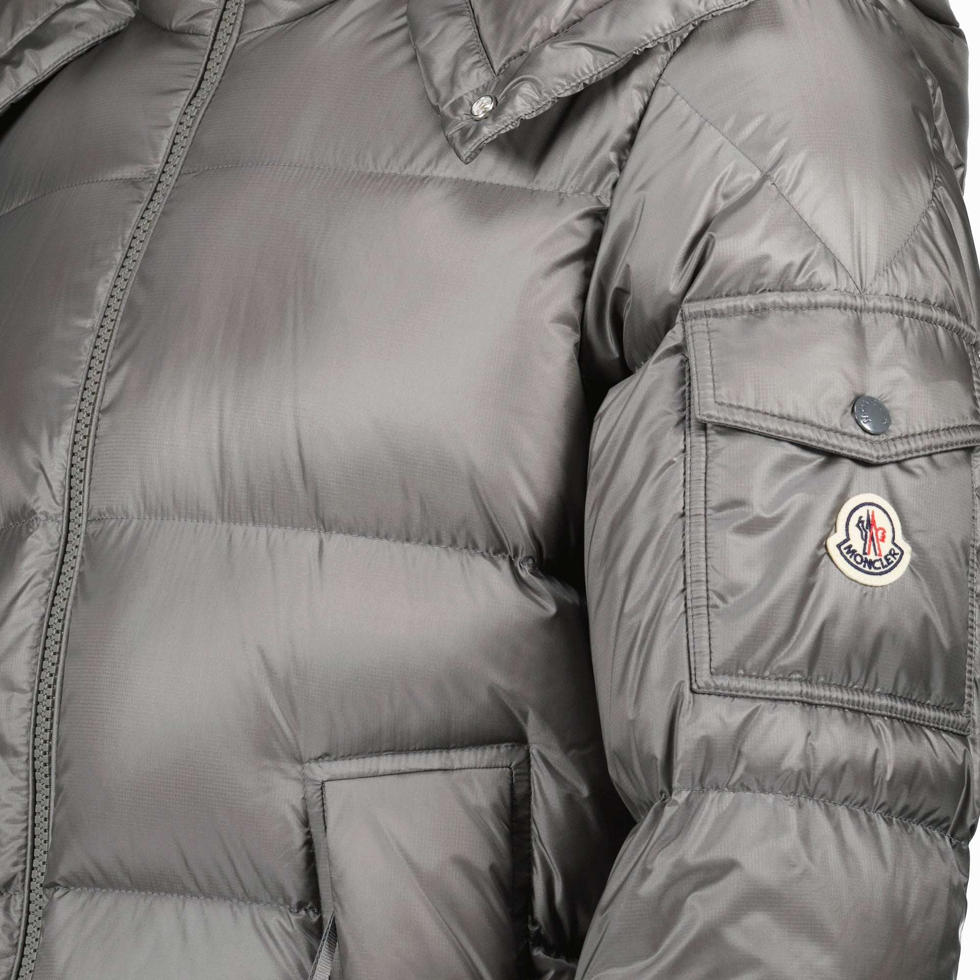 Image of the Couyere down jacket by Moncler for Men - Autumn-Winter Season 2025 - Detailed View_3