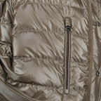Imagen del artículo chaqueta acolchada Ambrosia de la marca Moncler para hombres - Temporada Otoño-Invierno 2025 - Vista Detallada_5