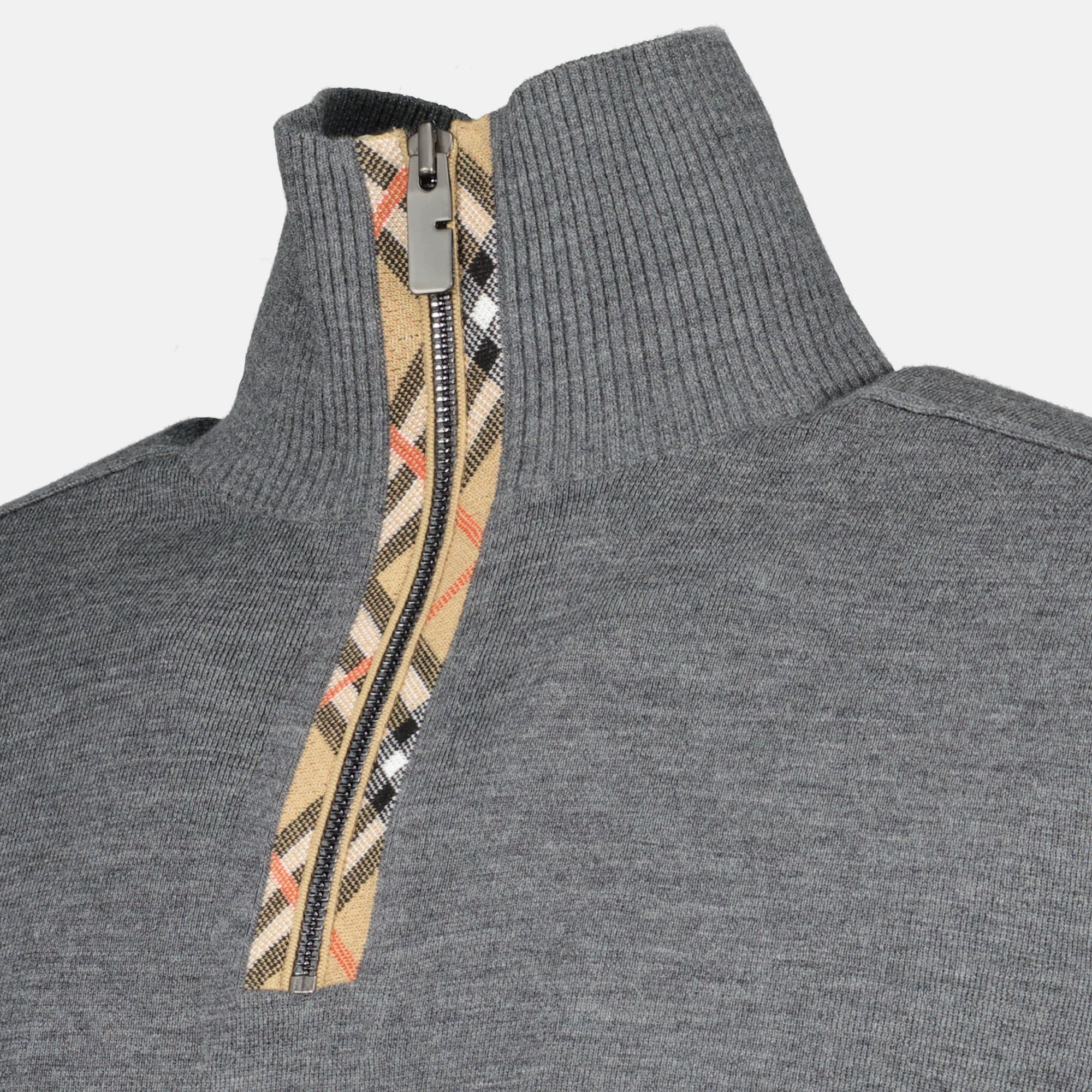 Image de l'article Pull zippé en laine gris de la marque Burberry pour Homme - Saison Printemps-Été 2026 - Vue détaillée_1