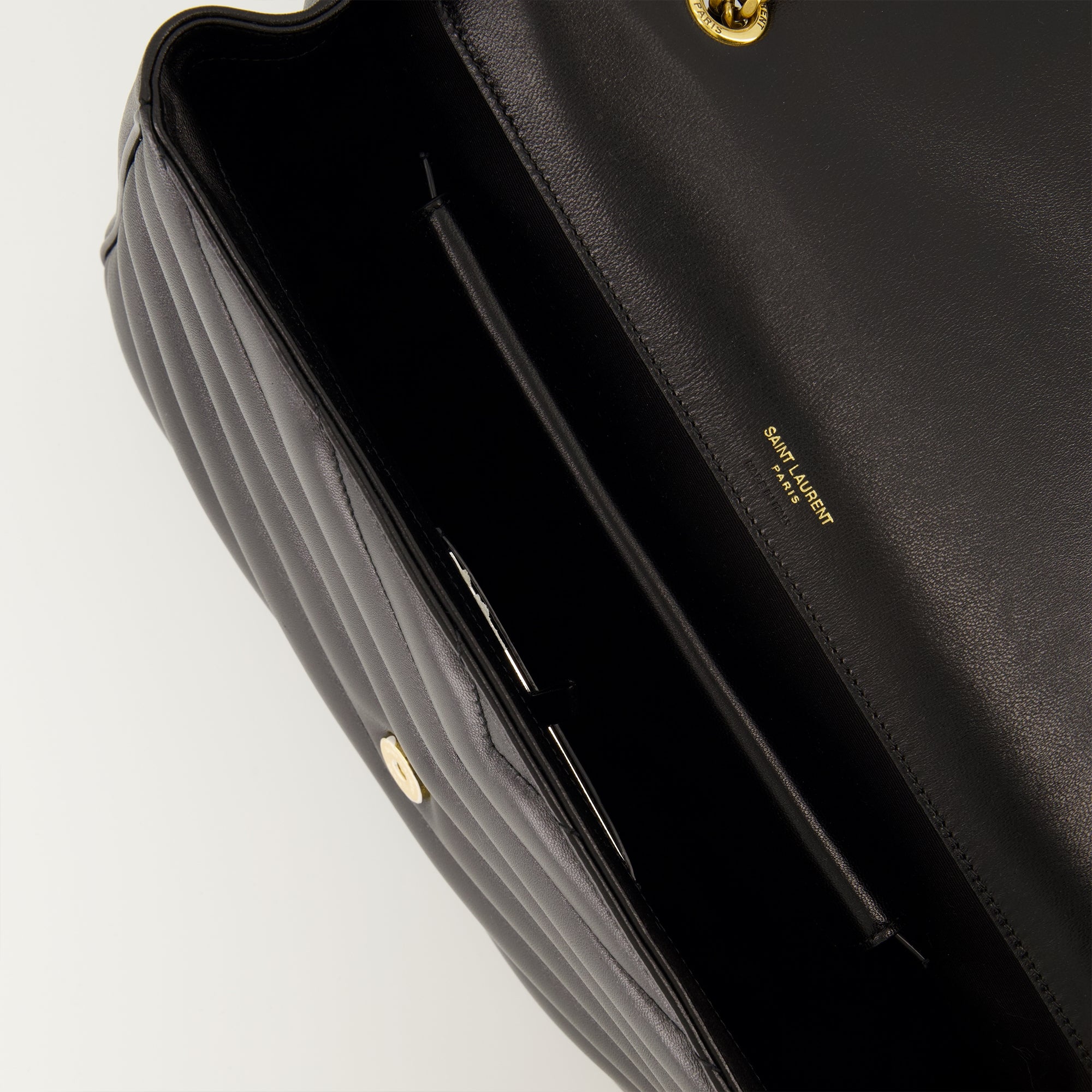 Immagine della borsa Loulou grande di Saint Laurent per donna - Stagione Autunno-Inverno 2025 - Vista Dettagliata_3