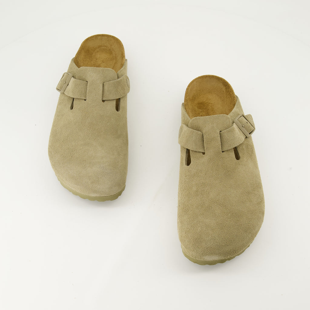 Chaussures ouvertes Mules Boston Birkenstock Kaki Unisexe