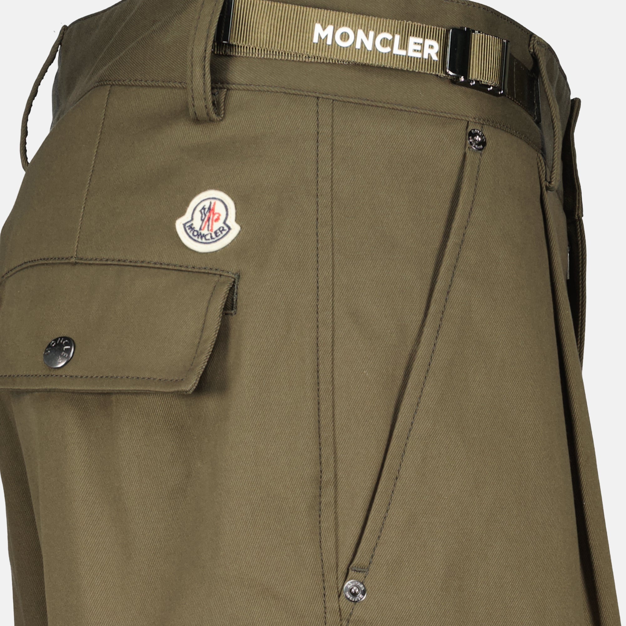 Image de l'article Pantalon à pinces de la marque Moncler pour Homme - Saison Automne-Hiver 2025 - Vue détaillée_1