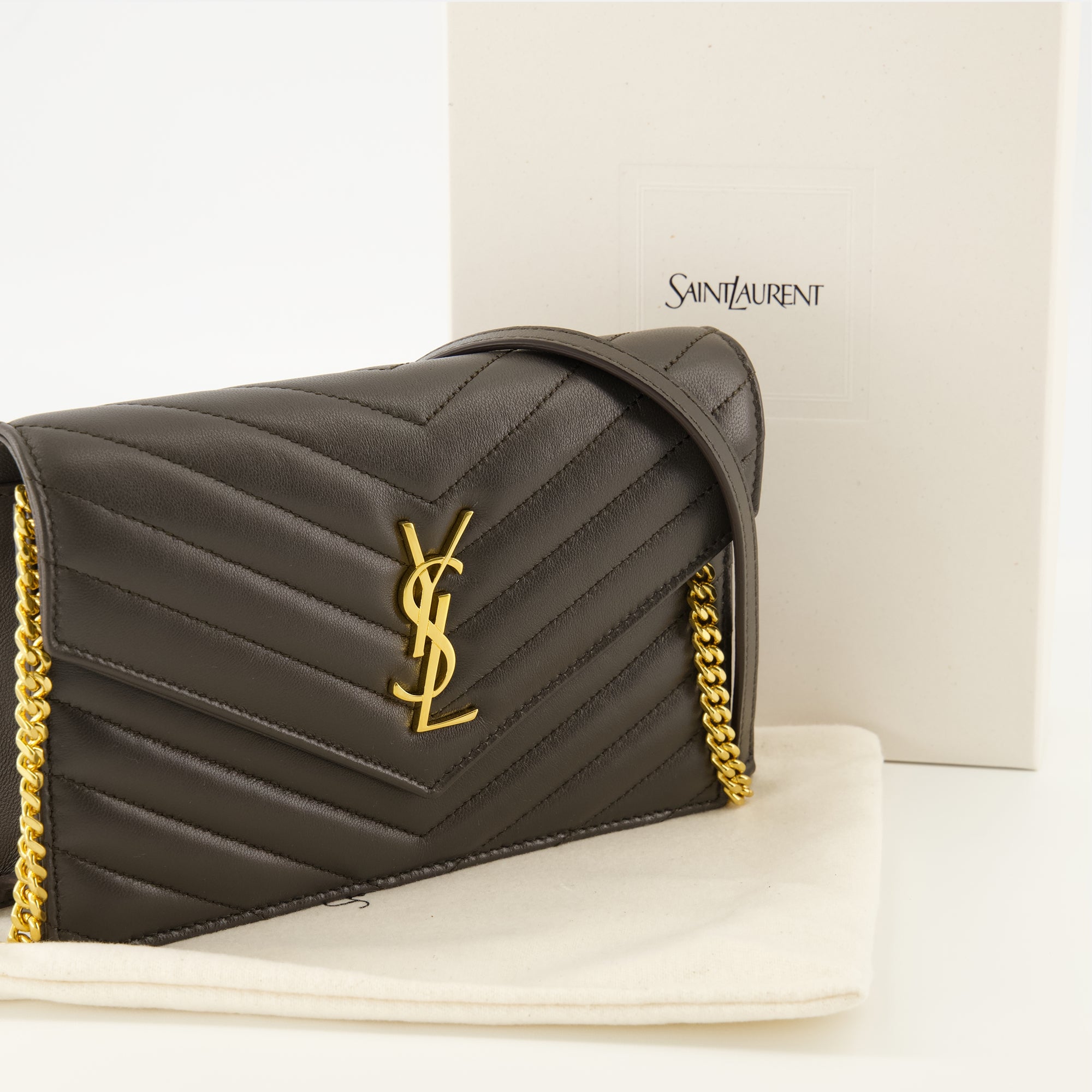 SAINT LAURENT クロスボディバッグ ル・モノグラム モノグラム クロスボディバッグ ブラウン サン・ロラン - 女性