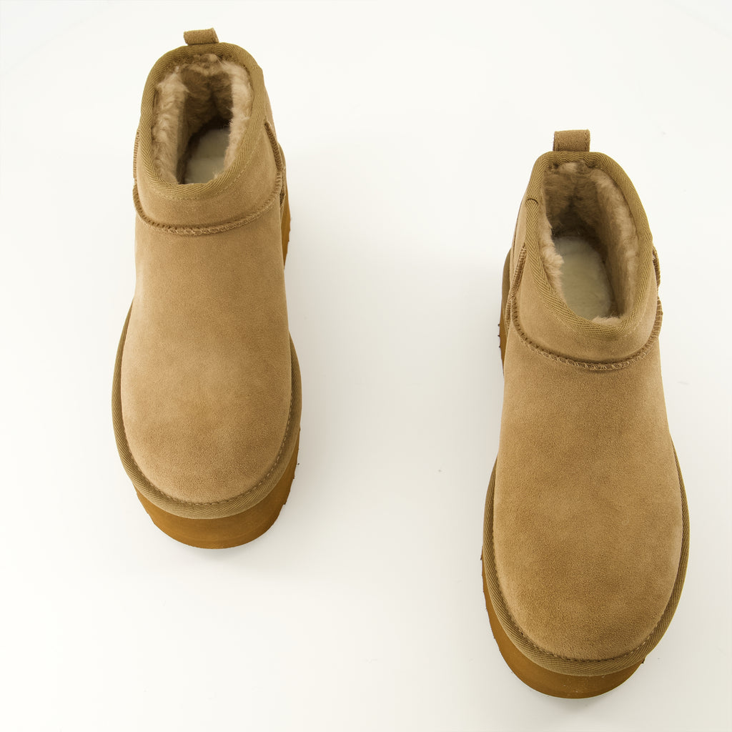 Bottines Braune klassische Ultra Mini Plattform Stiefeletten Ugg Marron Femme