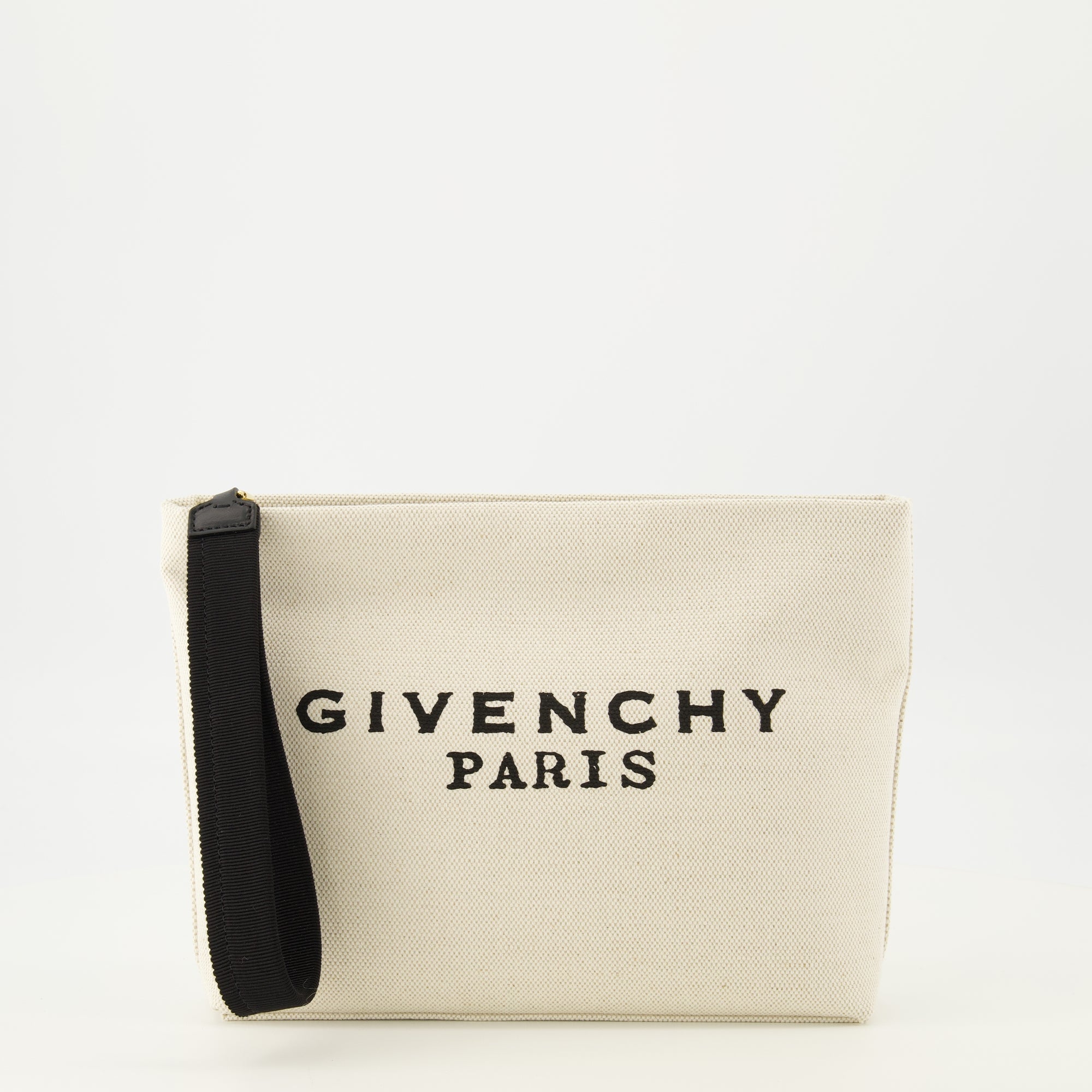 Image de l'article Pochette beige en toile de la marque Givenchy pour Femme - Saison Automne-Hiver 2025 - Vue de Face