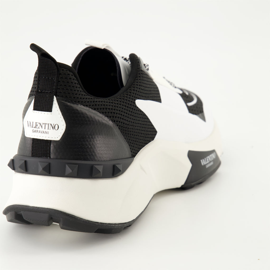 스니커즈 진정한 액트 스니커즈 Valentino Garavani 검은색 Homme