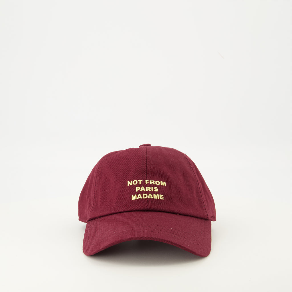 Bild des Herrenslogan-Caps der Marke Drole De Monsieur - Herbst-Winter 2025 Saison - Vorderansicht