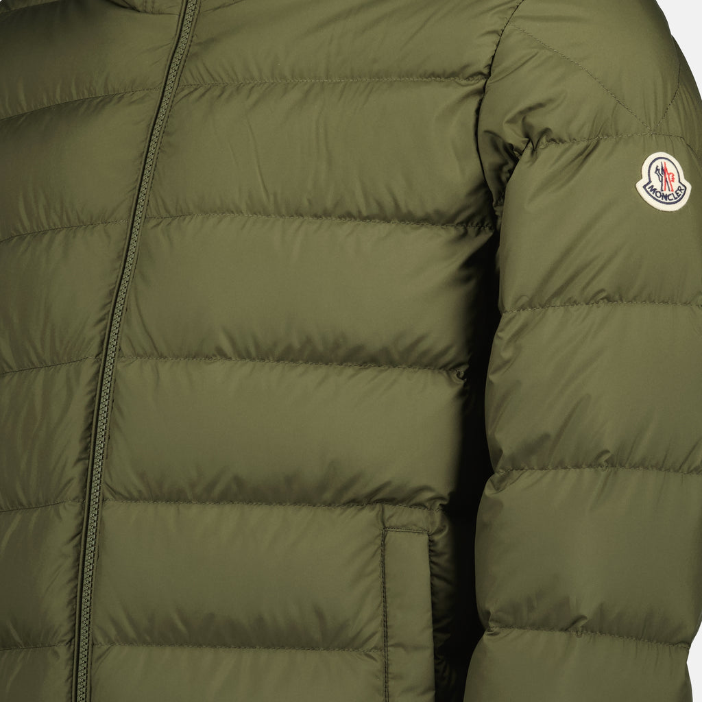 Image of the Moncler Men's Laveraet khaki down jacket - Autumn-Winter 2025 Season - Detailed View 1