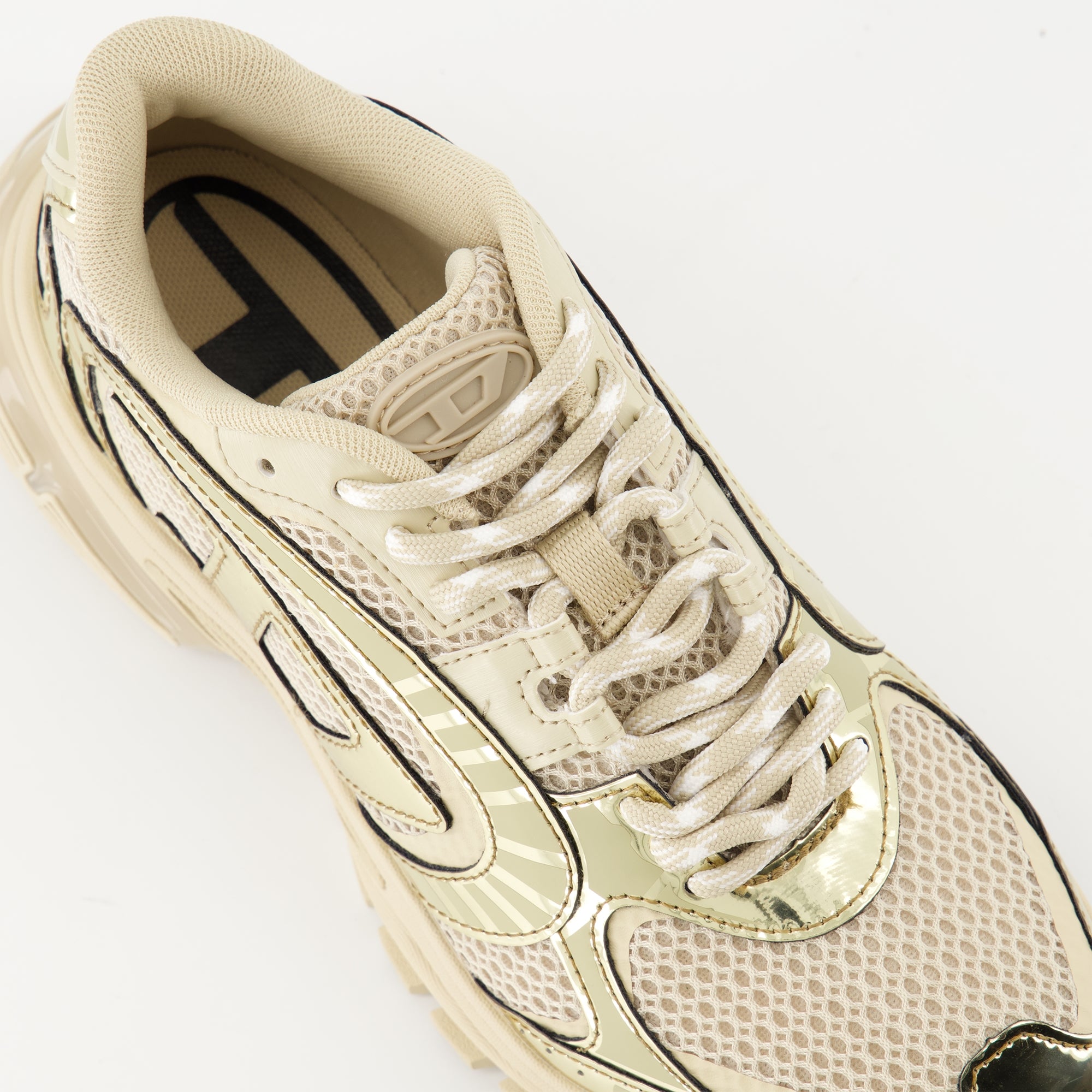 Image de l'article Baskets S-Pro-V-Dense Low W de la marque Diesel pour Femme - Saison Automne-Hiver 2025 - Vue détaillée de haut