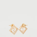 Imagen de los pendientes Forver con cristales de la marca Fendi para Mujer - Temporada Primavera-Verano 2026 - Vista Detallada_3
