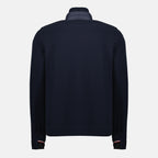 Imagen de la chaqueta de forro polar azul marino de la marca Moncler Grenoble para hombre - Temporada Otoño-Invierno 2025 - Vista trasera