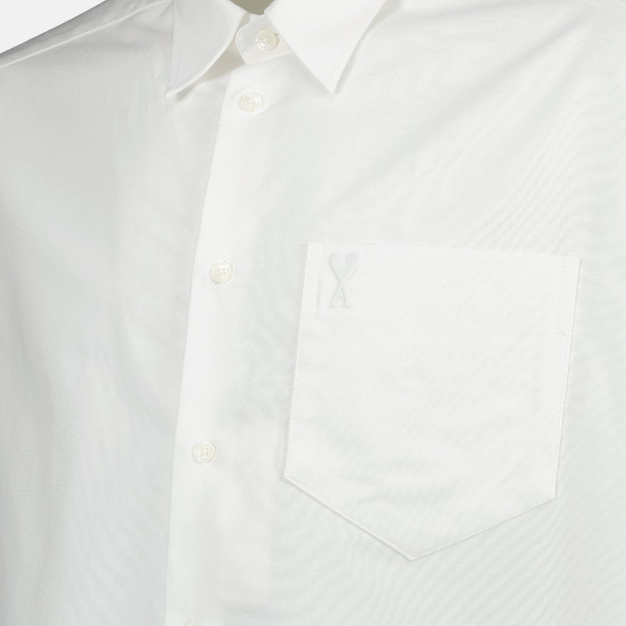 Image of the item White shirt by Ami PARIS for Unisex - Fall-Winter Season 2025 - Detailed View 3