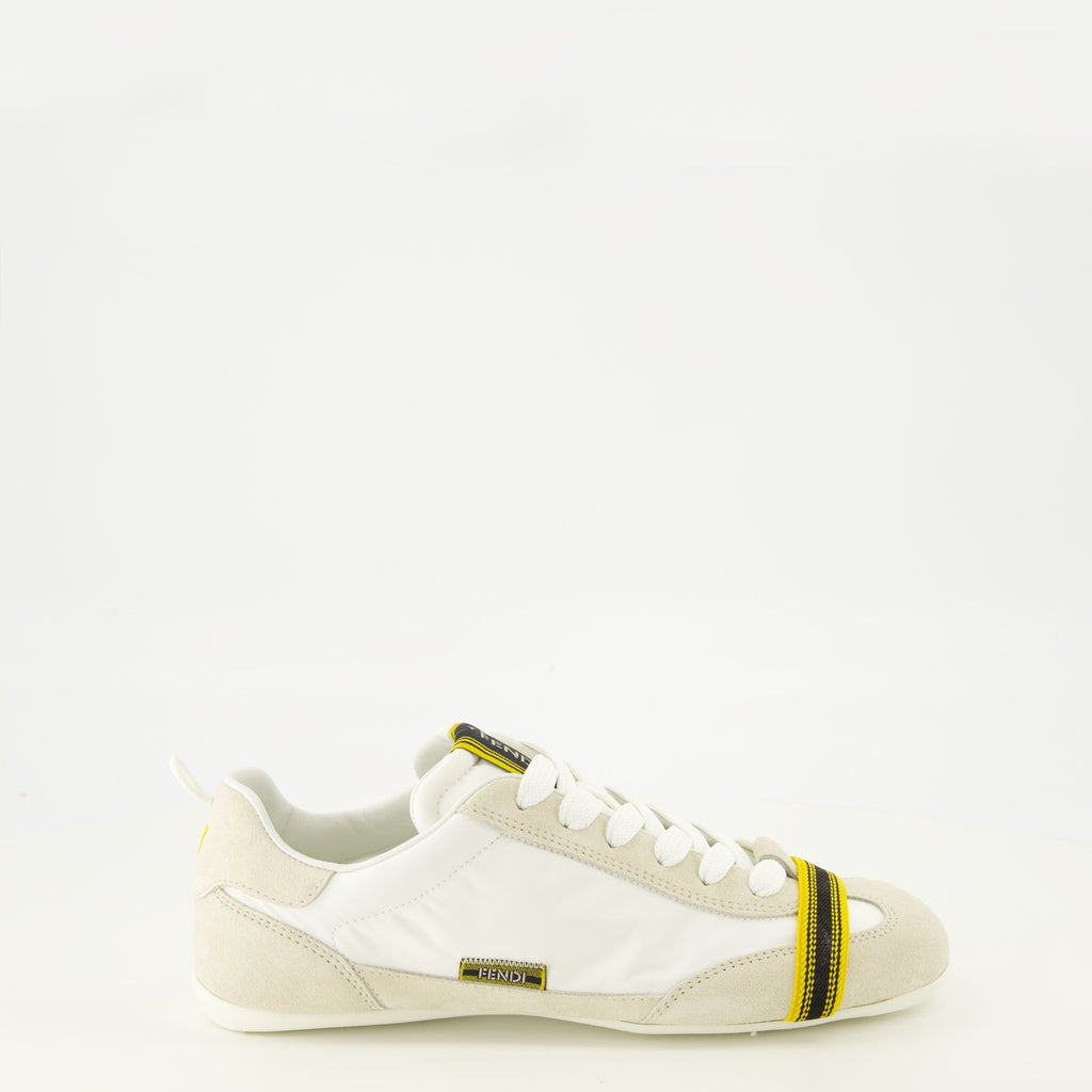 Baskets Baskets blanches à étiquette logo Fendi Blanc Femme