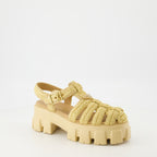 Zapatos abiertos Sandalias de rafia Monolith Prada Beige Femme