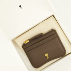 Petite maroquinerie Porte-cartes zippé Paris Paris en cuir marron Ami PARIS Marron Unisexe