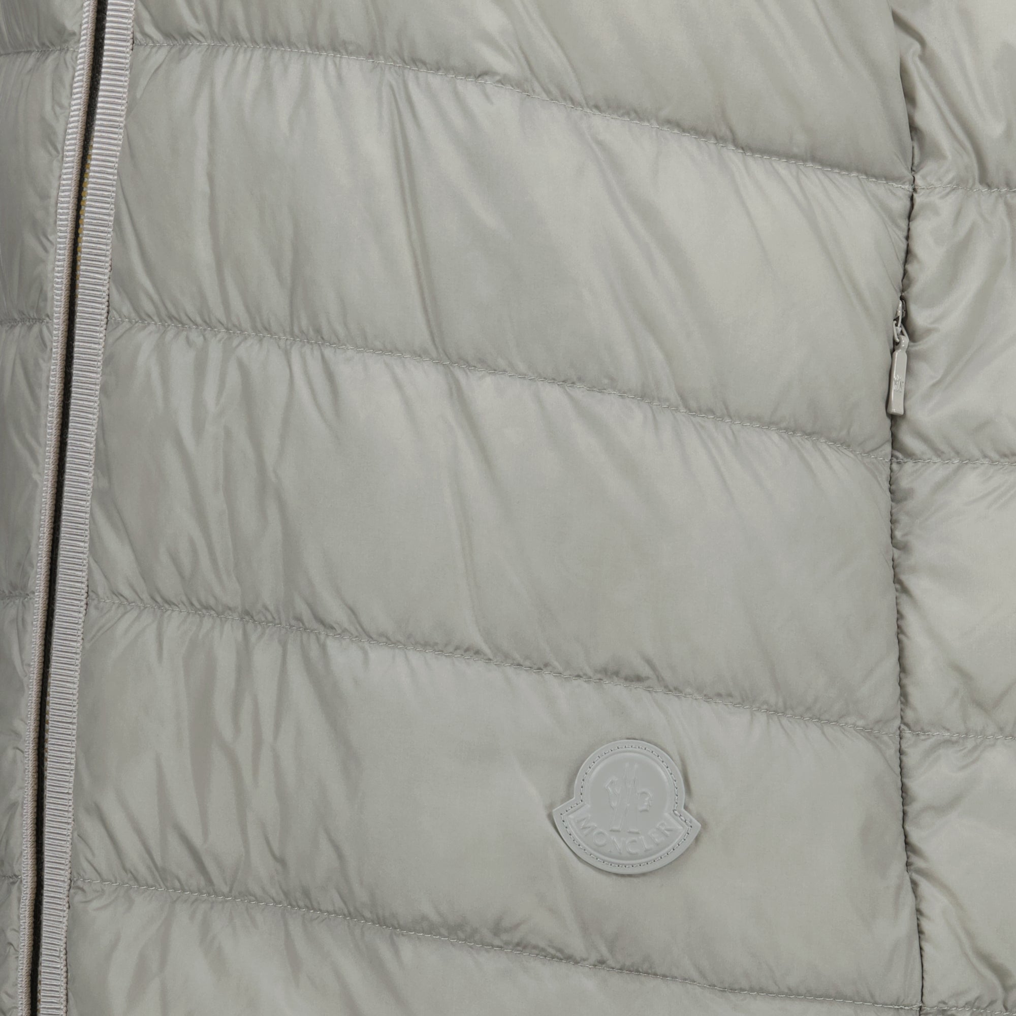 Image of the Moncler Reposse 3-in-1 jacket for Women - Fall-Winter 2025 - Detailed View 8