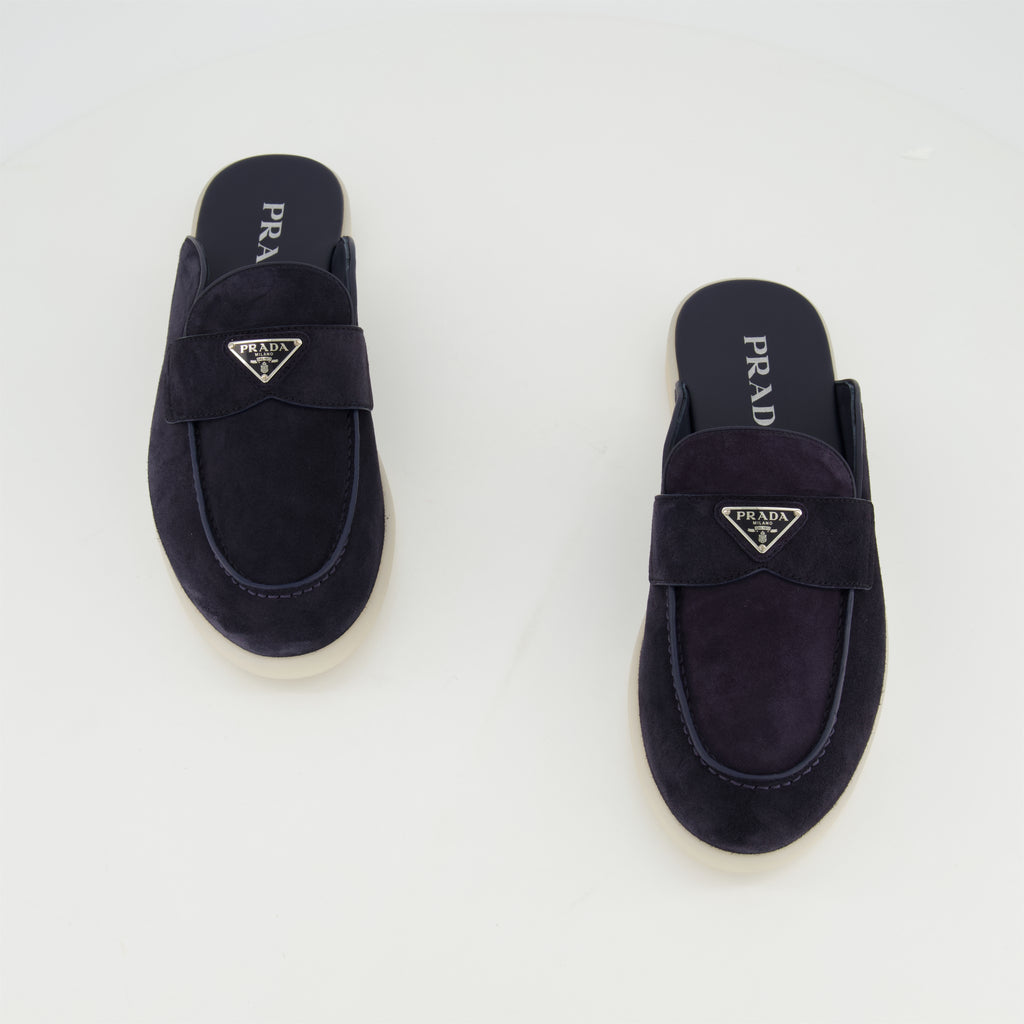 Chaussures ouvertes Mules en cuir velours Prada Bleu foncé Homme