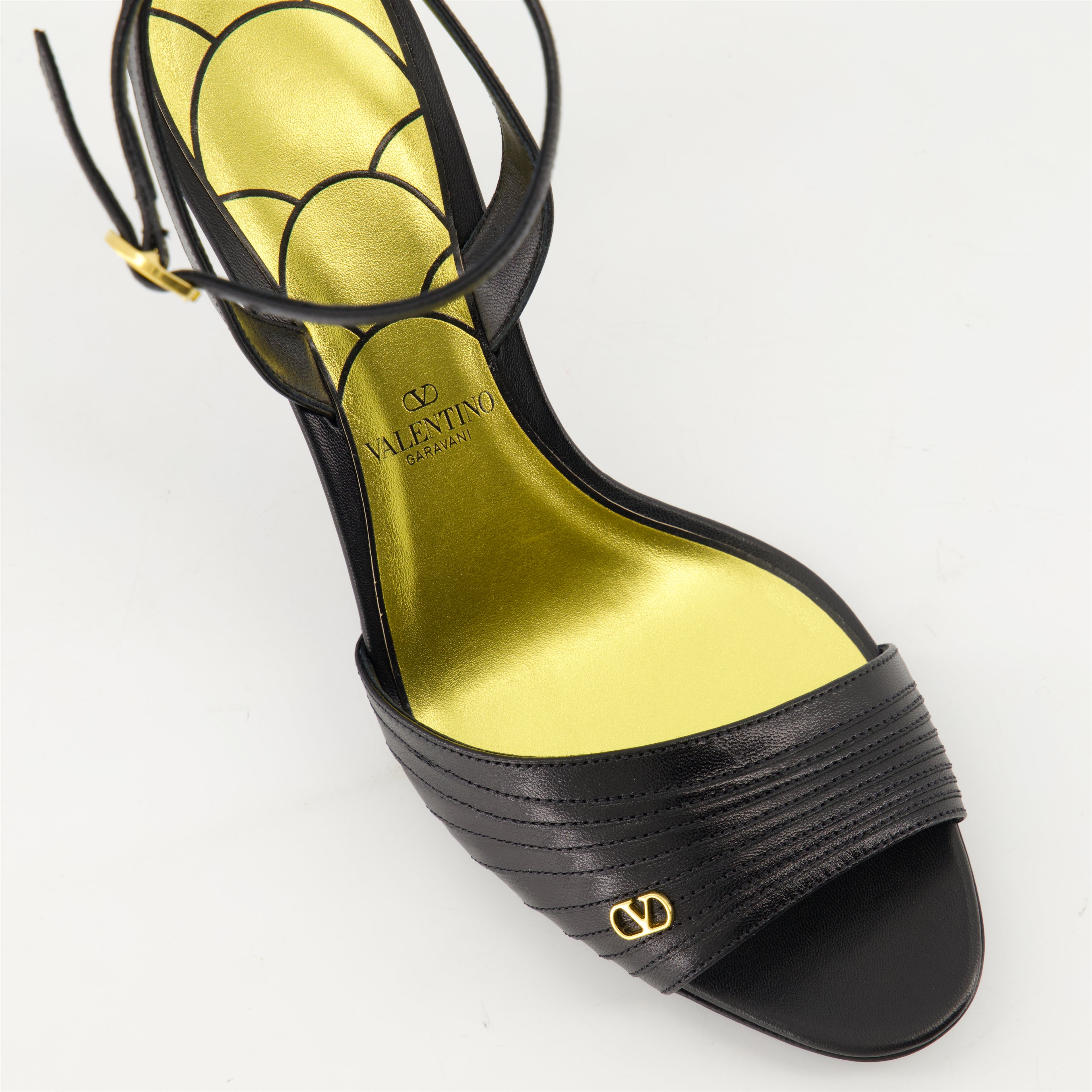 Chaussures ouvertes Sandales à talon Ladycrush Valentino Garavani Noir Femme