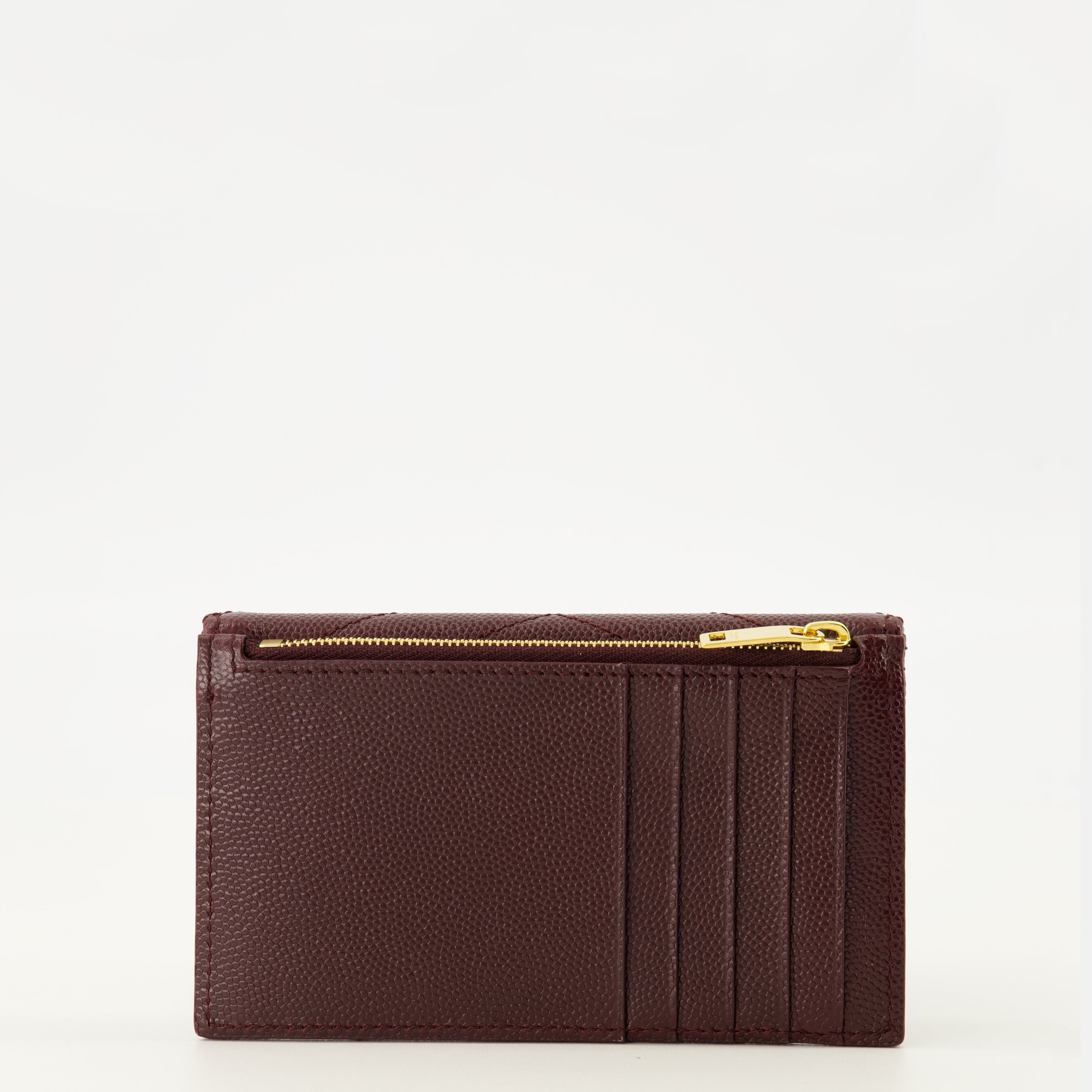 Image de l'article Porte-cartes Fragments Cassandre en cuir bordeaux de la marque Saint Laurent pour Femme - Saison Printemps-Été 2026 - Vue de Dos