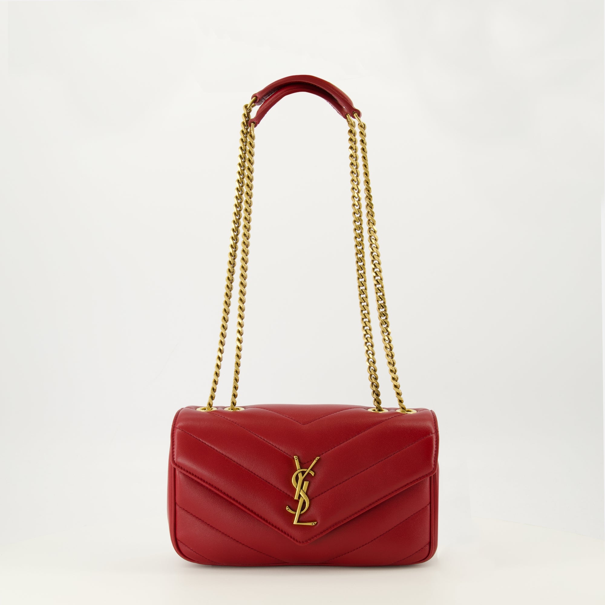 Image de l'article Sac Loulou small rouge de la marque Saint Laurent pour Femme - Saison Printemps-Été 2026 - Vue de Face