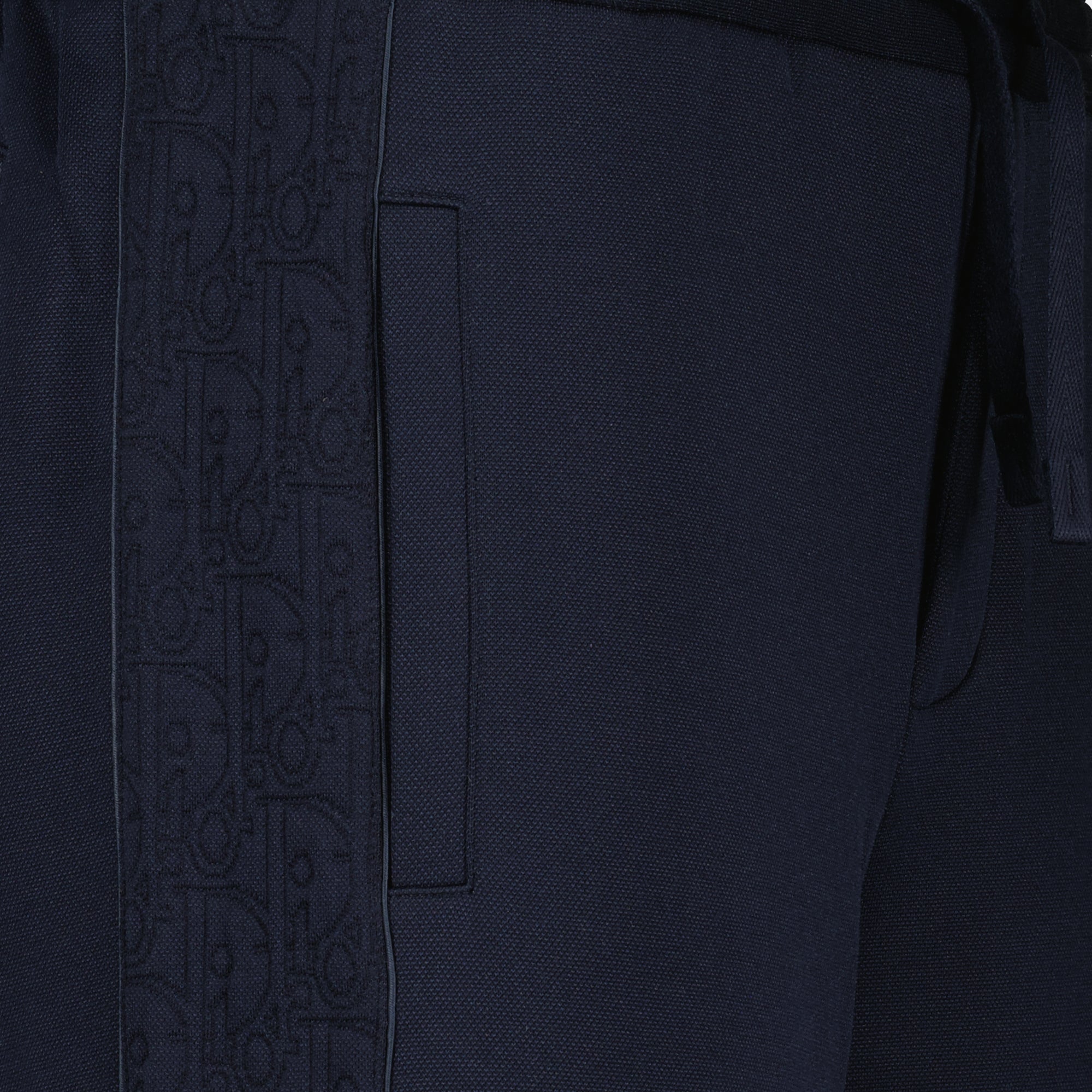 Imagen de los pantalones de chándal azul marino de Dior para Hombre - Temporada Primavera-Verano 2026 - Vista Detallada_2