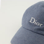 Image de l'article Casquette brodée en denim bleu de la marque Dior pour Homme - Saison Printemps-Été 2026 - Vue détaillée_3