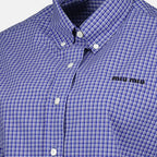 Imagen de la camisa a cuadros azul oscuro de Miu Miu para mujer - Temporada Primavera-Verano 2026 - Vista Detallada_1