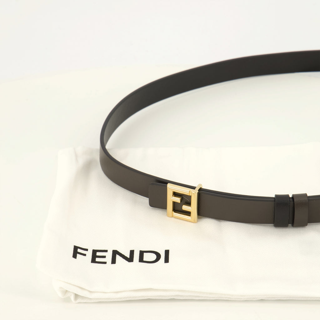 Ceintures リバーシブルFFベルト ブラック Fendi Noir Femme